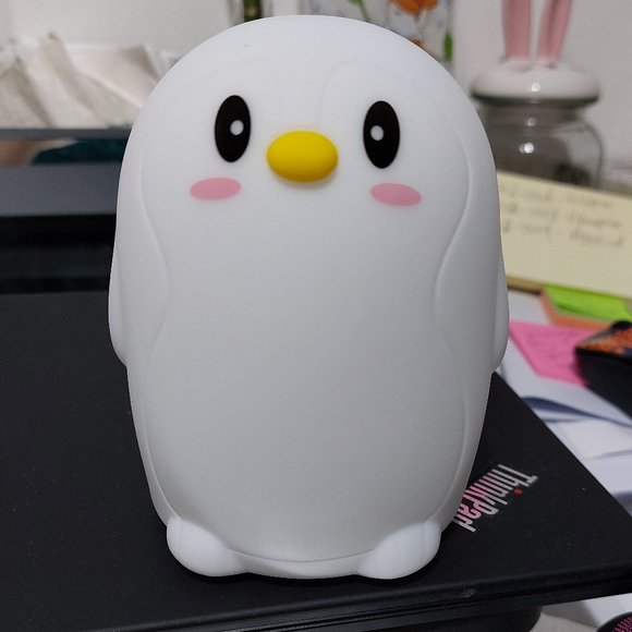 Super Adorable Silicone LED Night Light Lamp Nightstand Multicolor - Picture 3 of 6